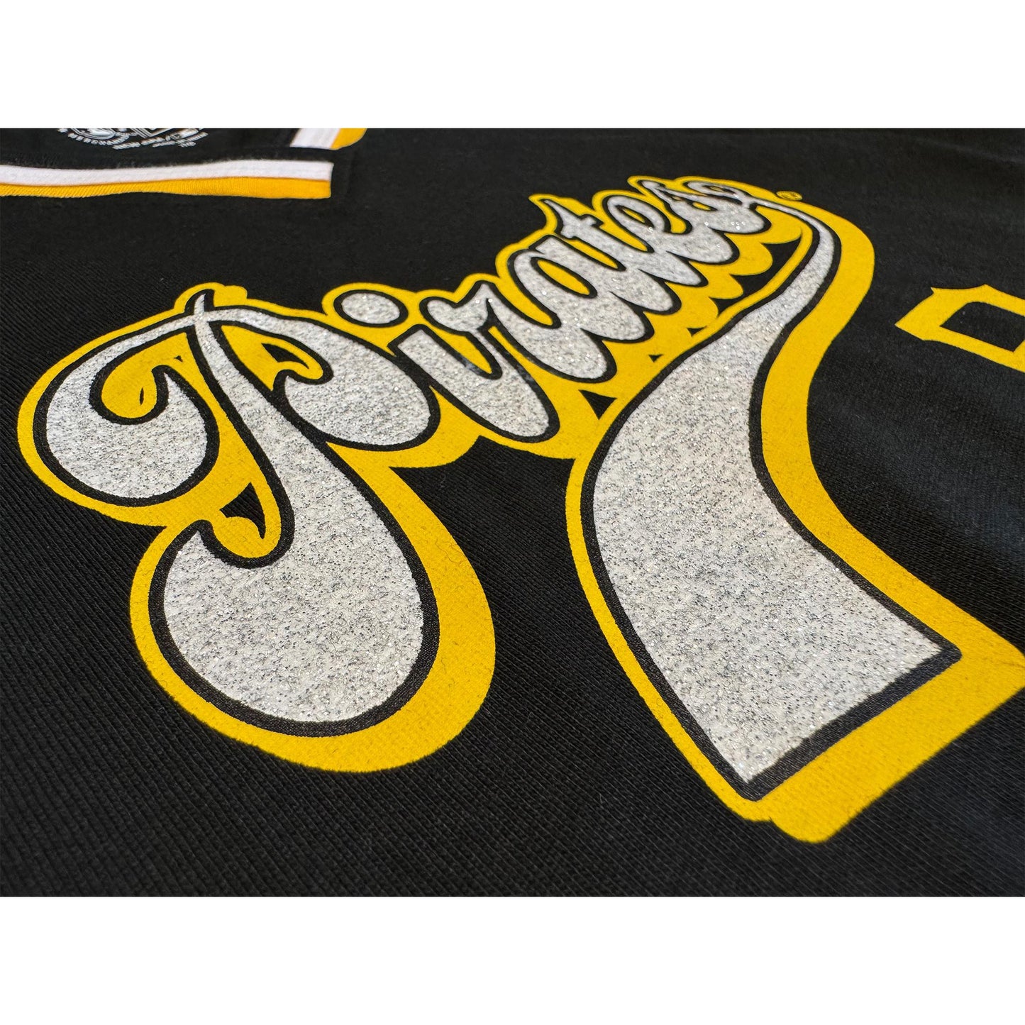 New Era Pittsburgh Pirates Girls Glitter Script Top