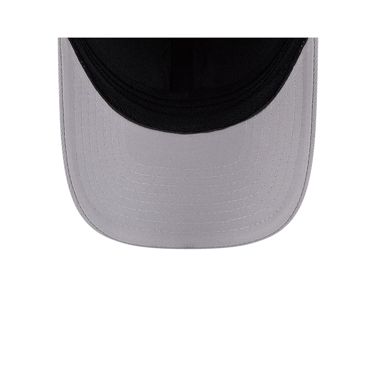 Pittsburgh Pirates Mens Gray Team Classic 39THIRTY Flex Hat