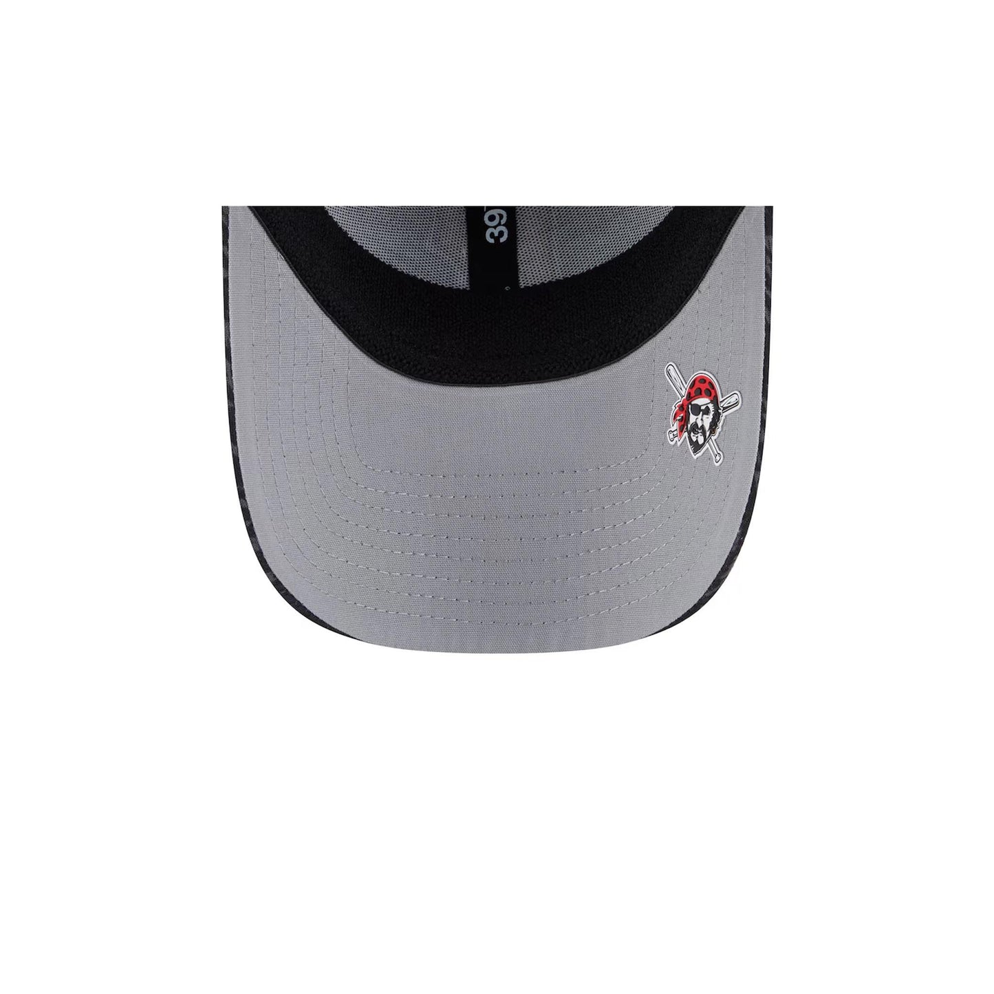 Pittsburgh Pirates New Era Black 2025 MLB Clubhouse 9SEVENTY Stretch-Snap Hat