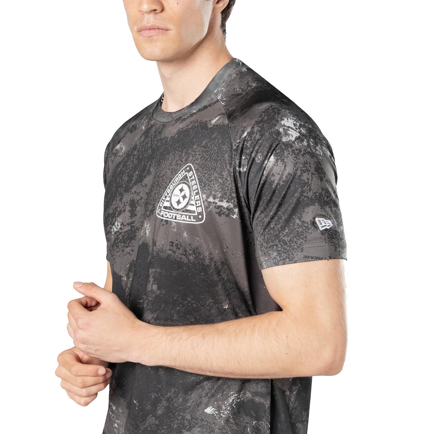 Pittsburgh Steelers Realtree XTREME Tee