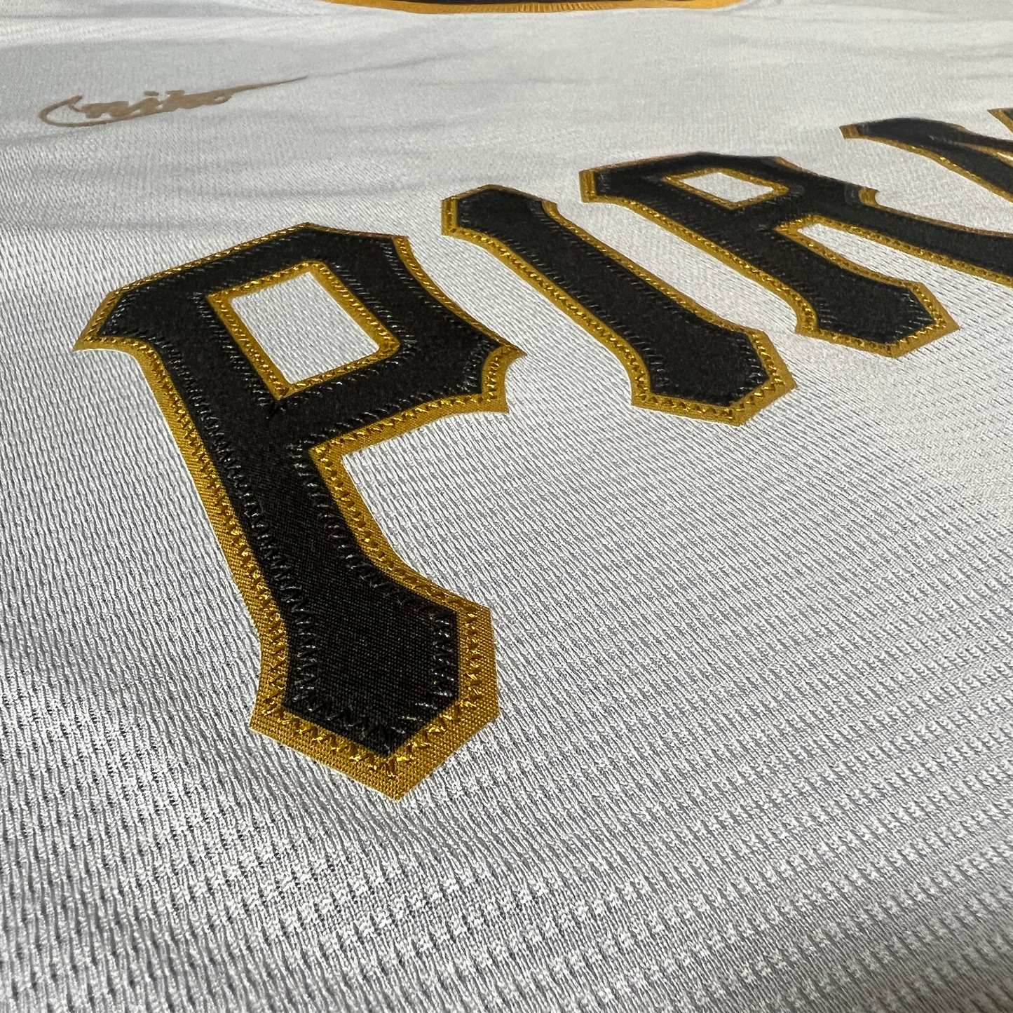 Men's Pittsburgh Pirates Roberto Clemente #21 Nike Gray Road Cooperstown Collection Player Jersey