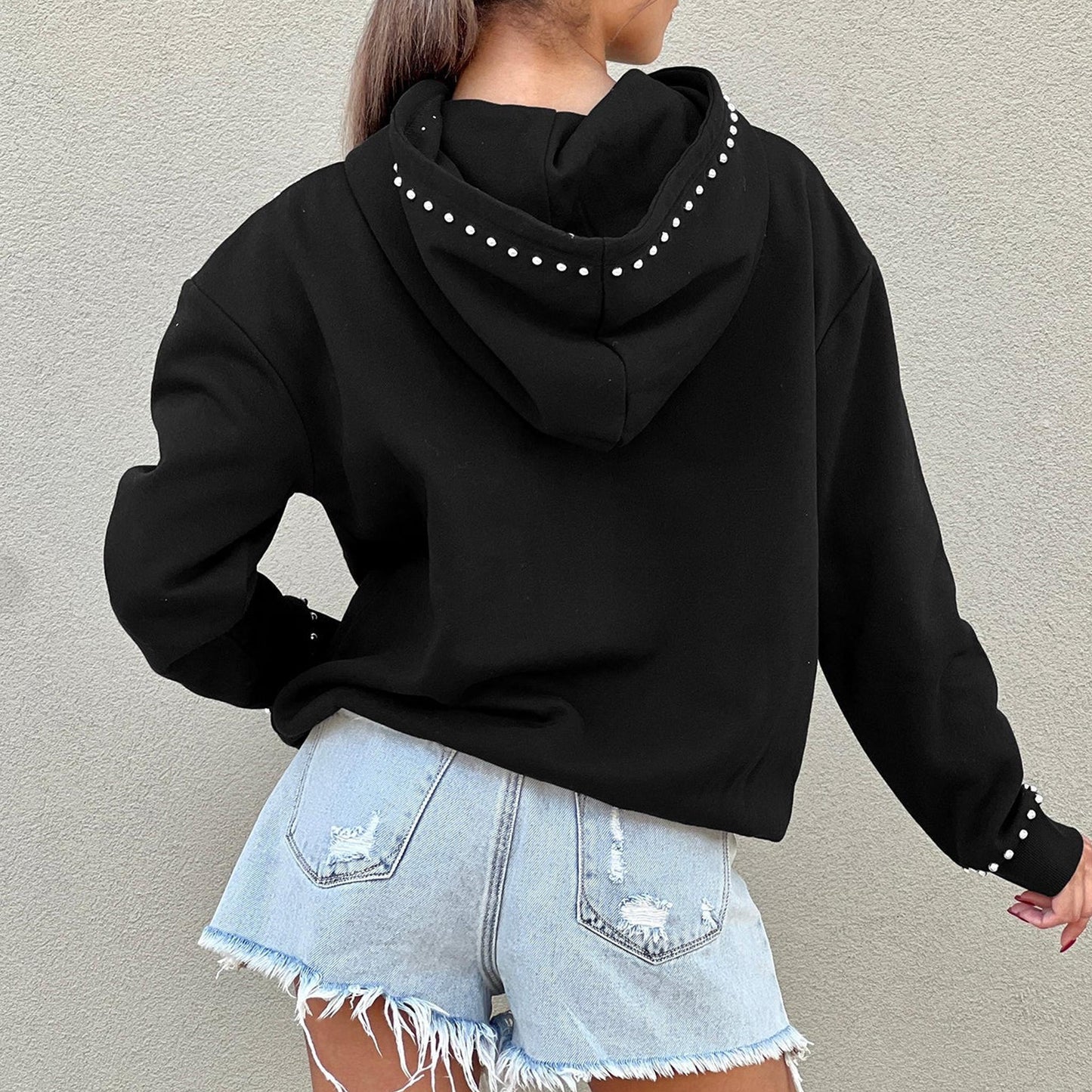 Pittsburgh Steelers Catch The Vibe Studded Hoodie