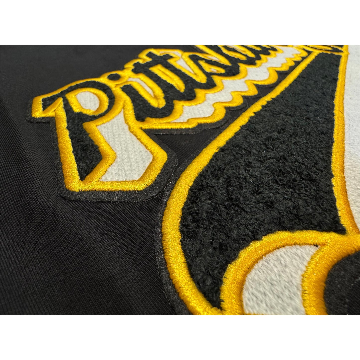 Pittsburgh Steelers Pro Standard Chenille Patch Tee