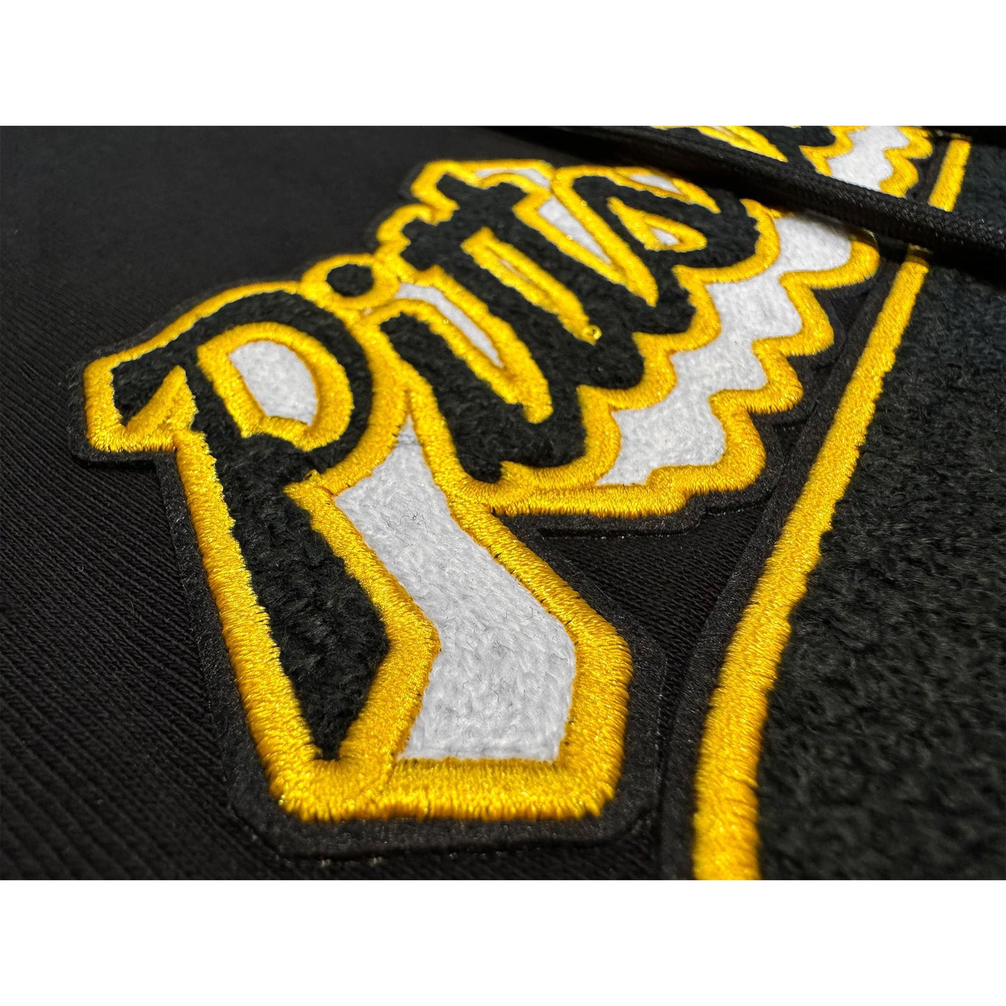 Pittsburgh Steelers Women's Cropped Pro Standard Pullover Hoodie