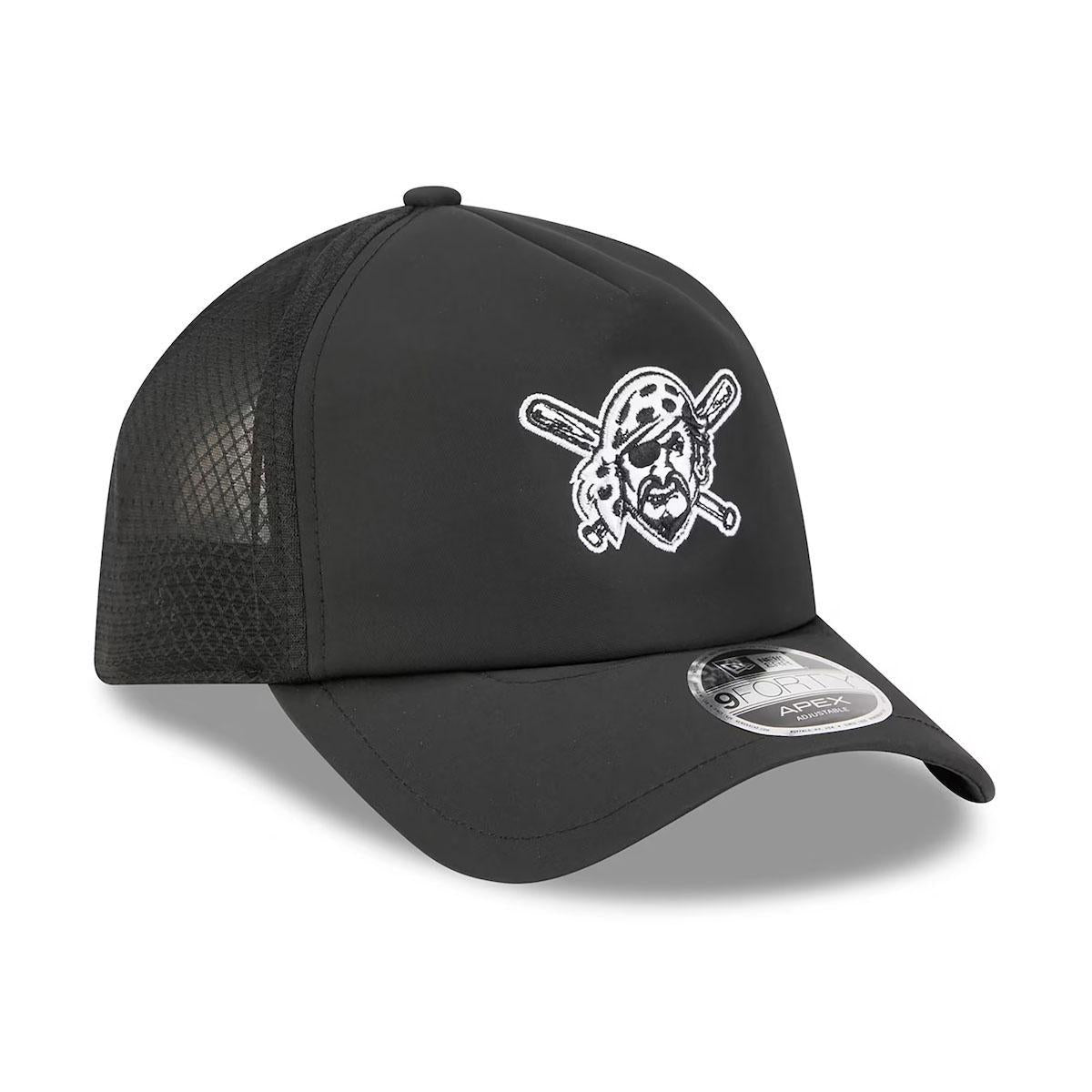 Pittsburgh Pirates New Era Black 2026 Batting Practice Alternate Apex 9FORTY Adjustable Hat