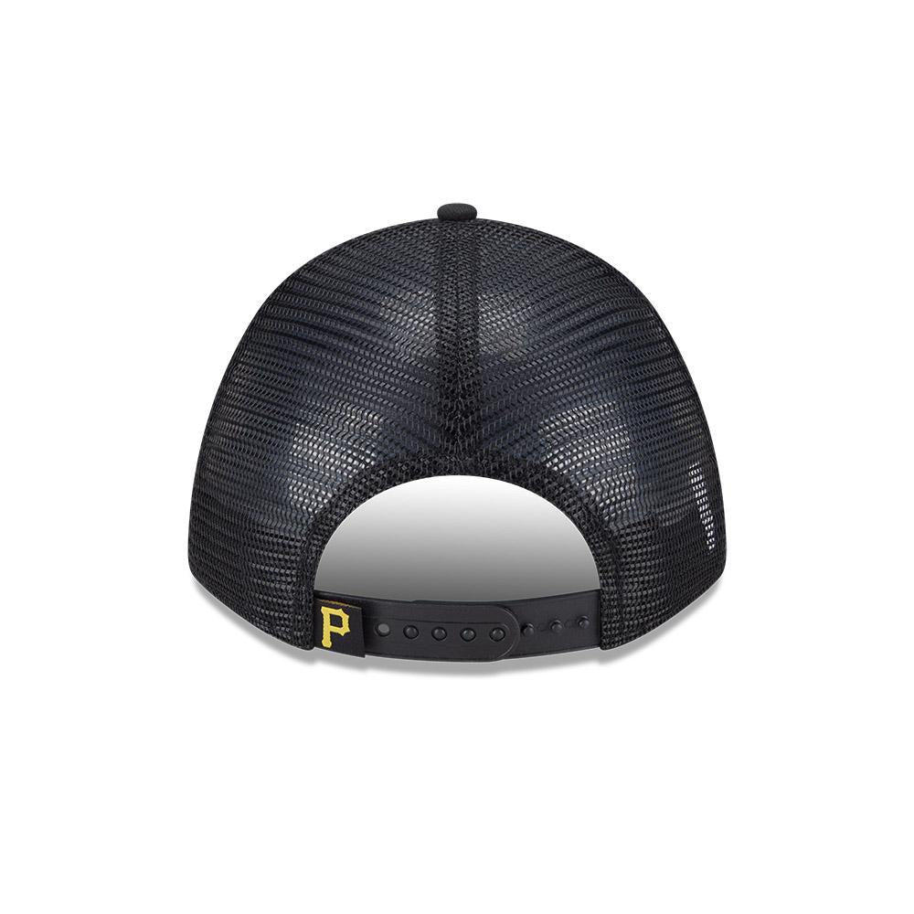 Pittsburgh Pirates Chenille Patch 9FORTY M-Crown Adjustable Hat