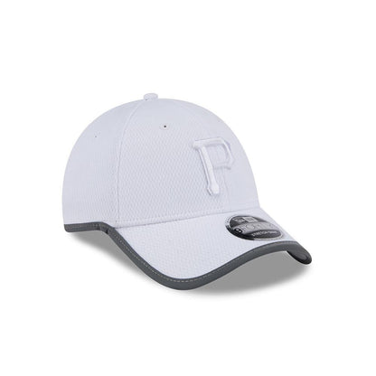 Pittsburgh Pirates White Reflective 9FORTY Stretch-Snap Hat