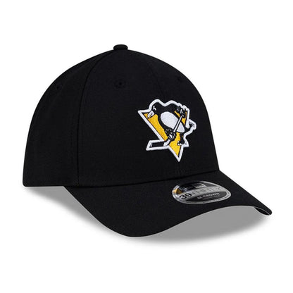 Pittsburgh Penguins New Era Mens Black 39THIRTY Modern Crown Flex Hat