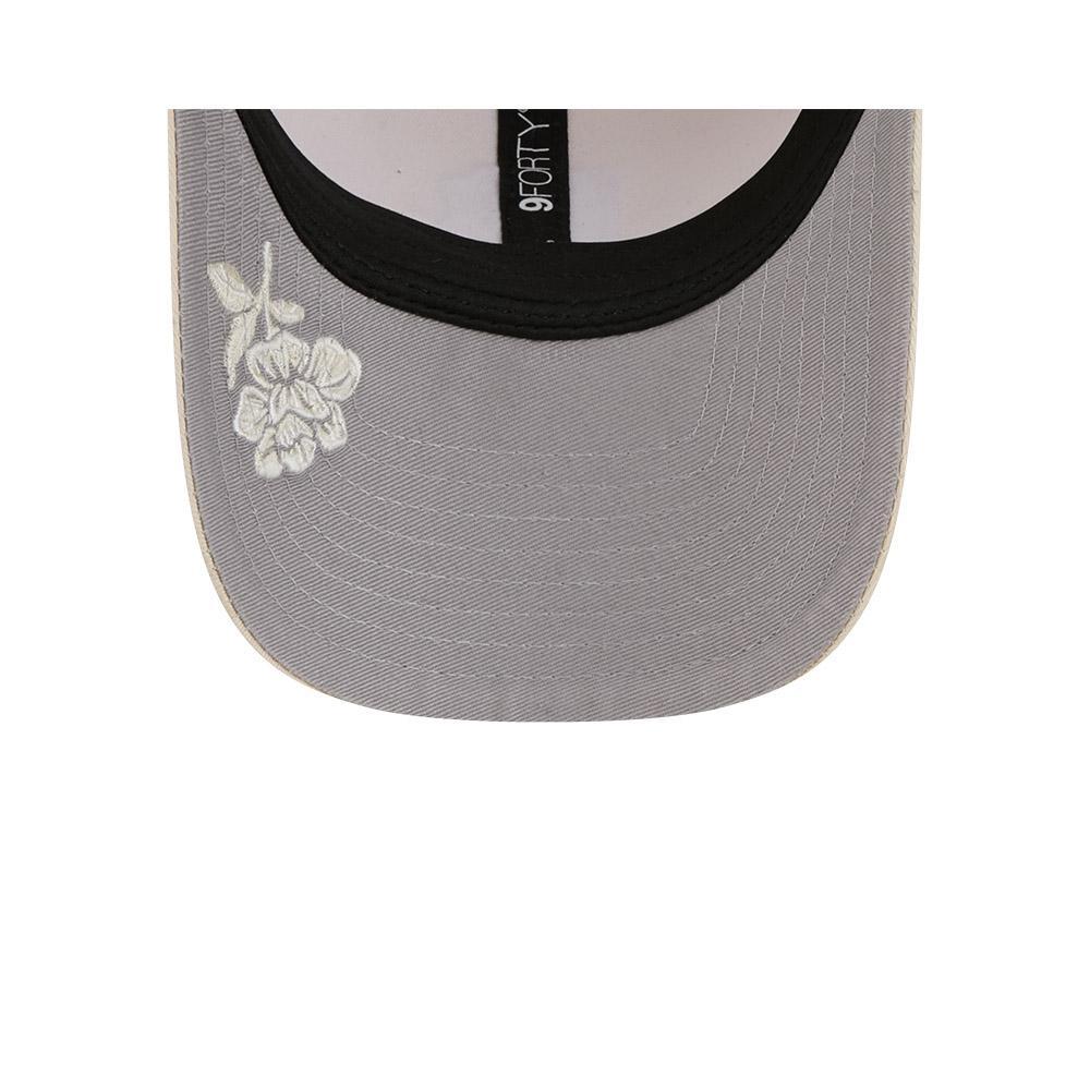 Pittsburgh Pirates Cream Tonal Floral Mesh Women's 9FORTY Snapback