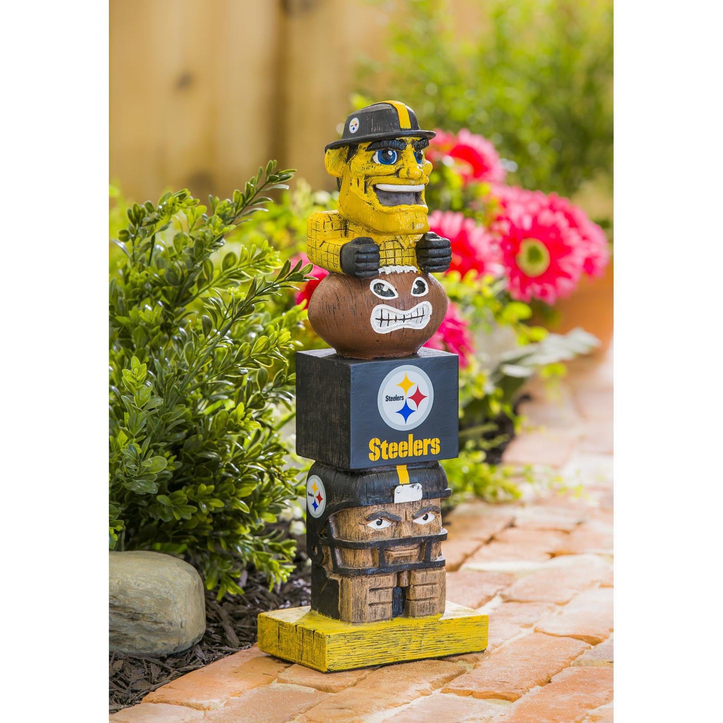 Pittsburgh Steelers Team Garden Statue