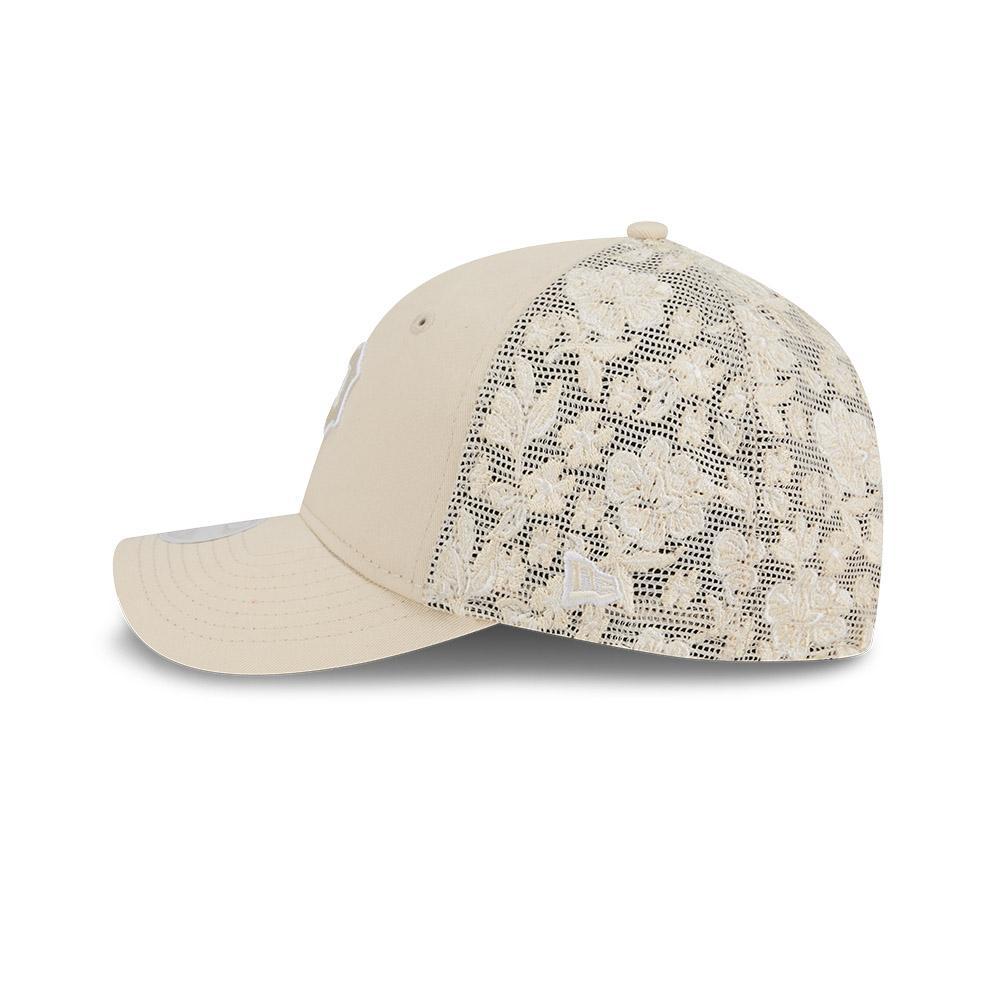 Pittsburgh Pirates Cream Tonal Floral Mesh Women's 9FORTY Snapback