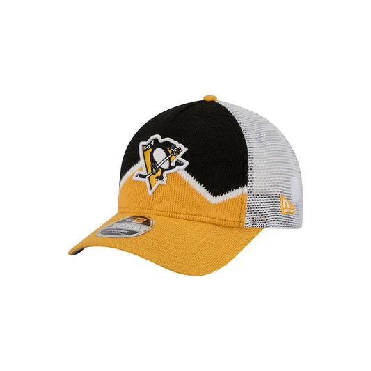 Pittsburgh Penguins New Era Gold/Black Hockey Sock 9FORTY A-Frame M-Crown Adjustable Trucker Hat