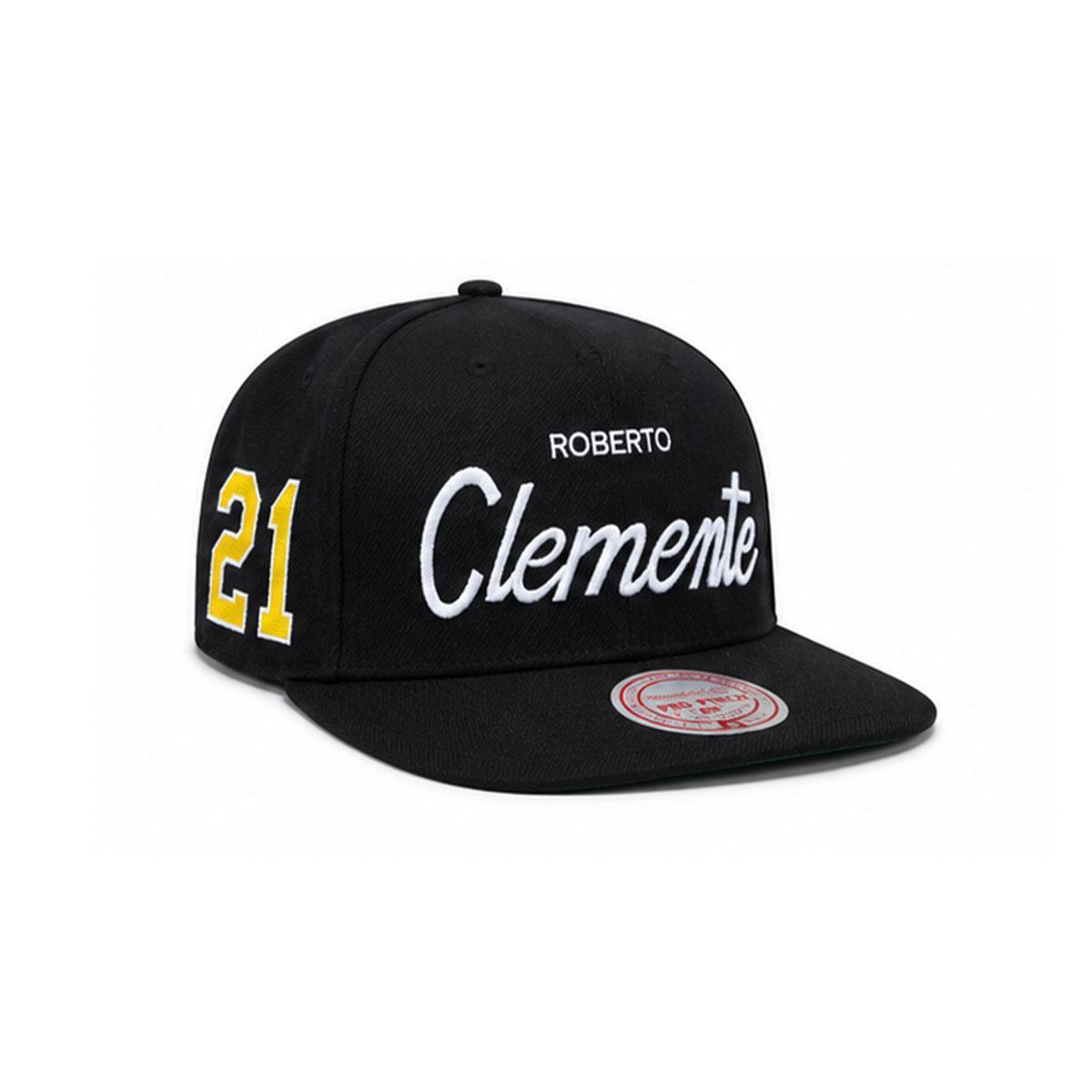 Mitchell & Ness Pittsburgh Pirates Roberto Clemente Script Pro Snapback