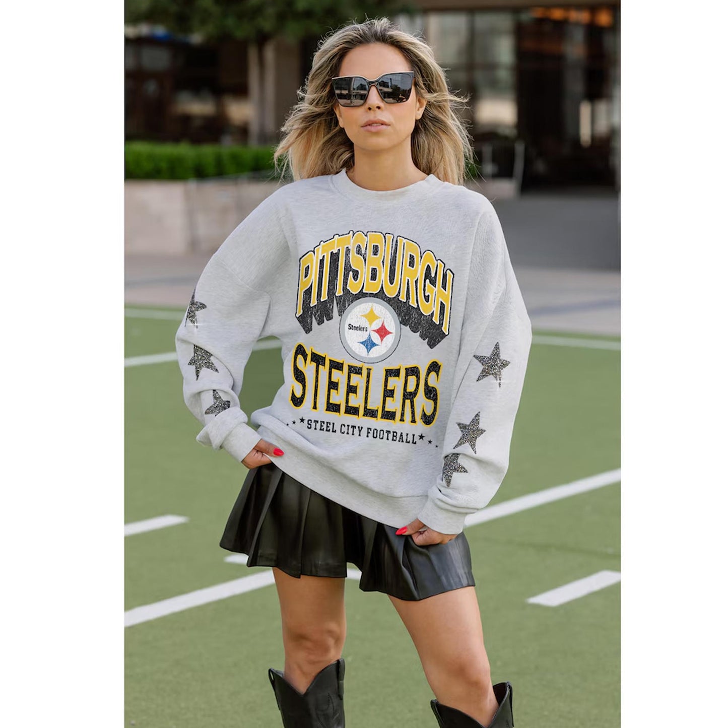 Pittsburgh Steelers Ash Resilience Relaxed Rhinestone Pullover Sweatshirt
