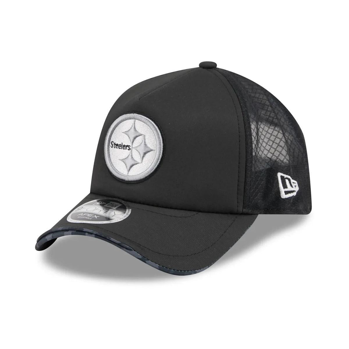 Pittsburgh Steelers New Era Black 2026 Salute To Service Apex 9FORTY Adjustable Trucker Hat