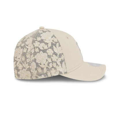 Pittsburgh Pirates Cream Tonal Floral Mesh Women's 9FORTY Snapback