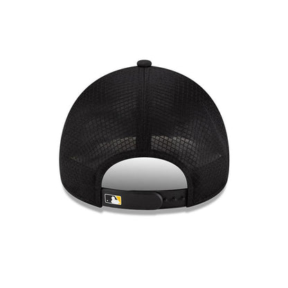 Pittsburgh Pirates Batting Practice Black/White 9FORTY APEX Adjustable Hat
