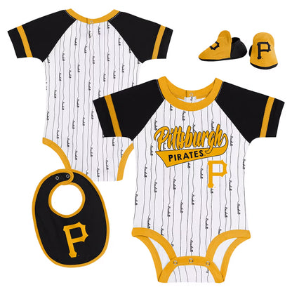 Newborn & Infant Pittsburgh Pirates White Base Hitter Bodysuit, Bib & Bootie Set