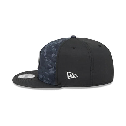 Pittsburgh Steelers New Era Black 2026 Salute To Service 9FIFTY Snapback Hat