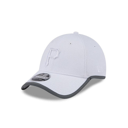 Pittsburgh Pirates White Reflective 9FORTY Stretch-Snap Hat