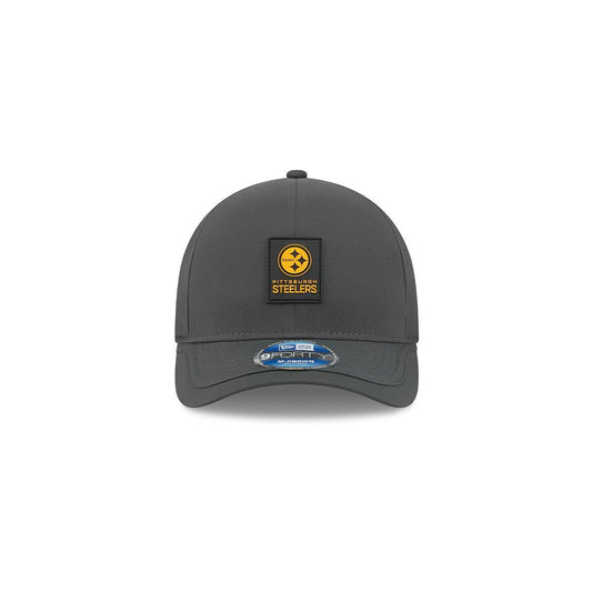 Pittsburgh Steelers Youth New Era 2025 Sideline Cold Weather 9FORTY Charcoal M-Crown Adjustable Hat