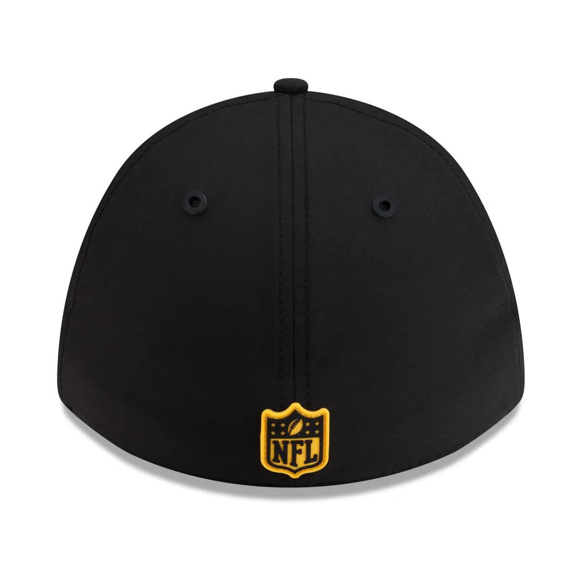 Pittsburgh Steelers New Era 2026 Sideline 39THIRTY M-Crown Flex Hat