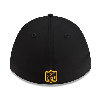 Pittsburgh Steelers New Era 2026 Sideline 39THIRTY M-Crown Flex Hat