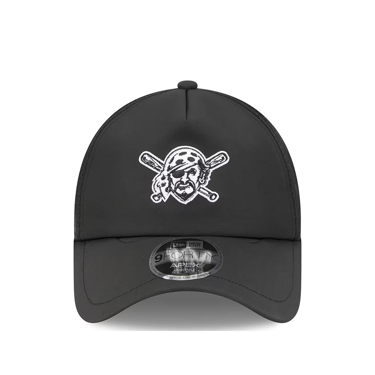 Pittsburgh Pirates New Era Black 2026 Batting Practice Alternate Apex 9FORTY Adjustable Hat