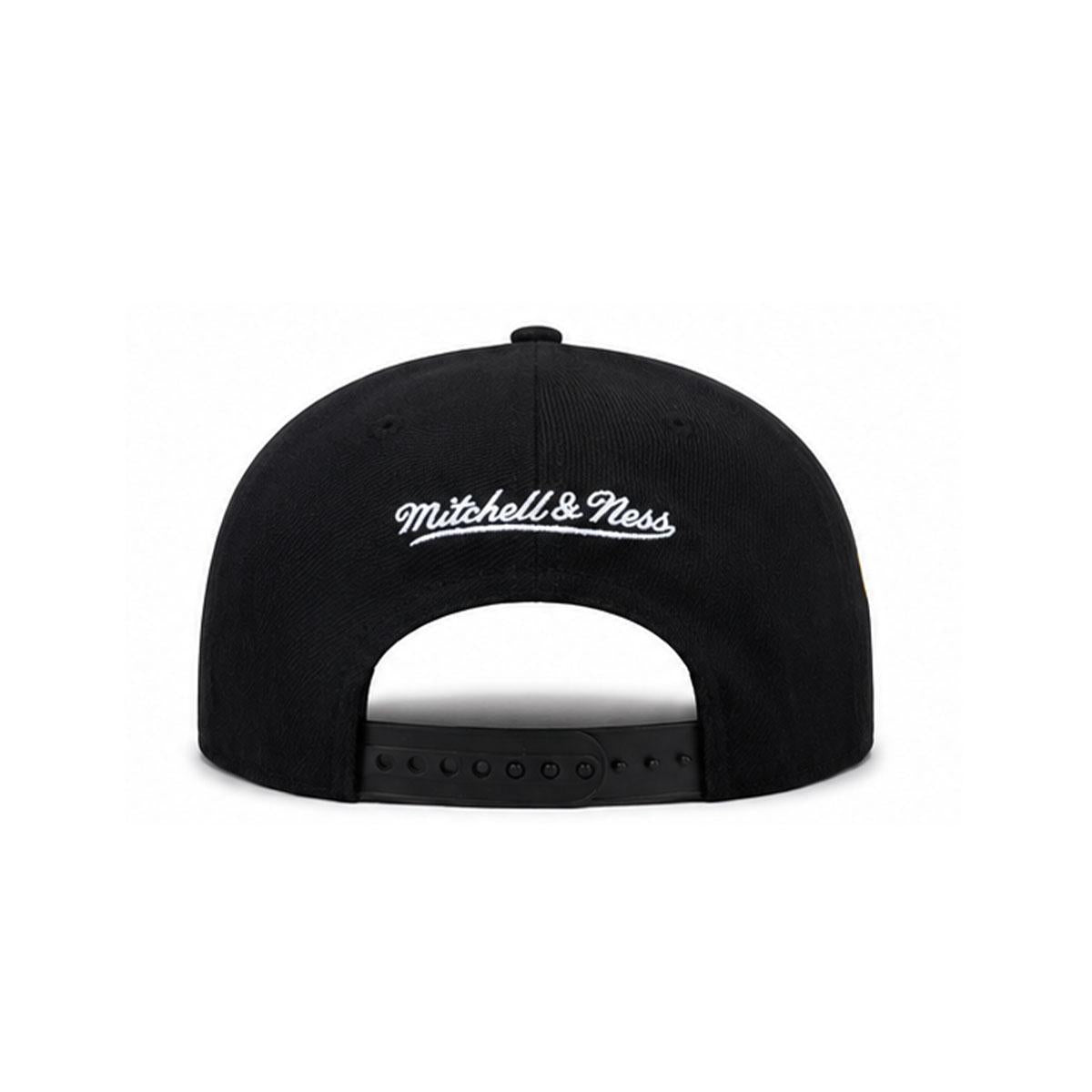 Mitchell & Ness Pittsburgh Pirates Roberto Clemente Script Pro Snapback