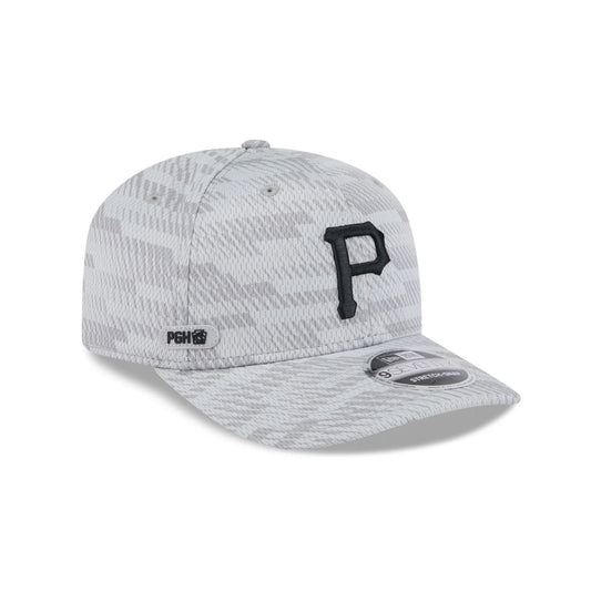 Pittsburgh Pirates New Era Gray 2025 MLB Clubhouse 9SEVENTY Stretch-Snap Hat