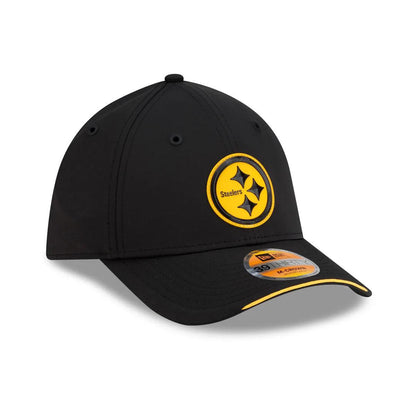 Pittsburgh Steelers New Era 2026 Sideline 39THIRTY M-Crown Flex Hat