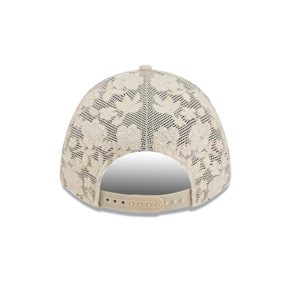 Pittsburgh Pirates Cream Tonal Floral Mesh Women's 9FORTY Snapback