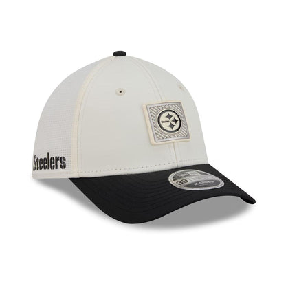 Pittsburgh Steelers 2026 NFL Training Camp 39THIRTY Cream/Black M-Crown Hat