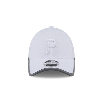 Pittsburgh Pirates White Reflective 9FORTY Stretch-Snap Hat