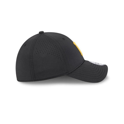 Pittsburgh Pirates Perforated 39THIRTY Cap