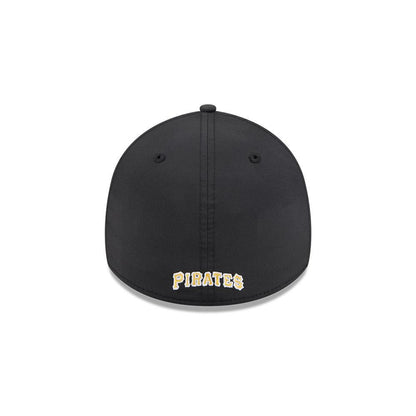 Pittsburgh Pirates Perforated 39THIRTY Cap