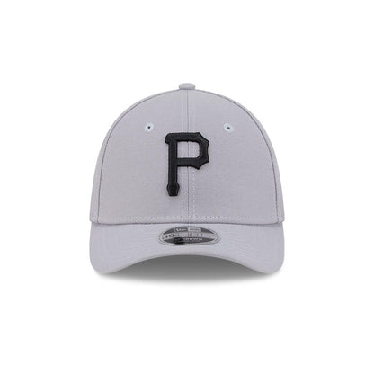 Pittsburgh Pirates Mens Gray Team Classic 39THIRTY Flex Hat